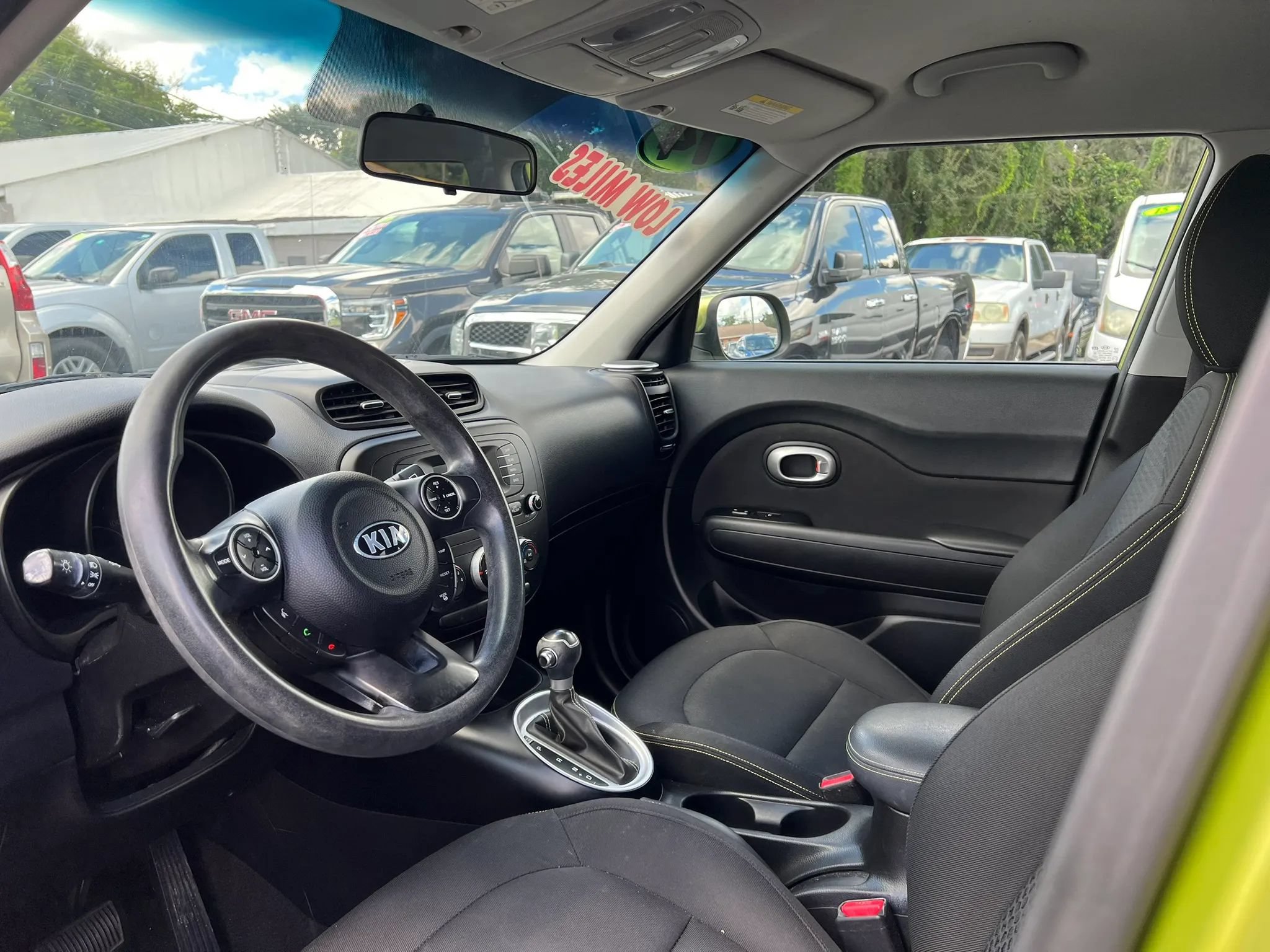 Used 2014 Kia Soul + FWD image 8