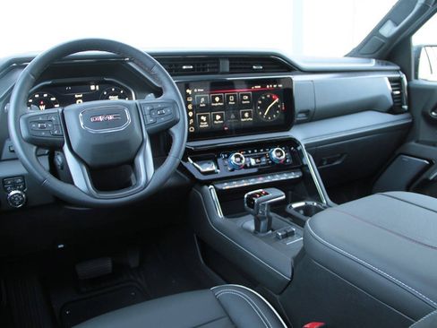 Used 2023 GMC Sierra 1500 AT4X AWD/4WD image 15