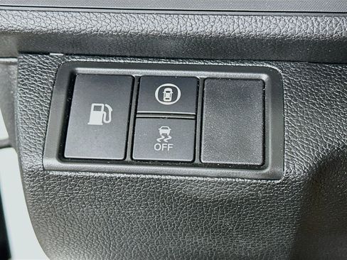 Used 2019 Honda Insight Touring image 17