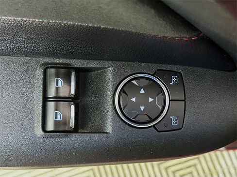 Used 2017 Ford Mustang GT Premium image 22