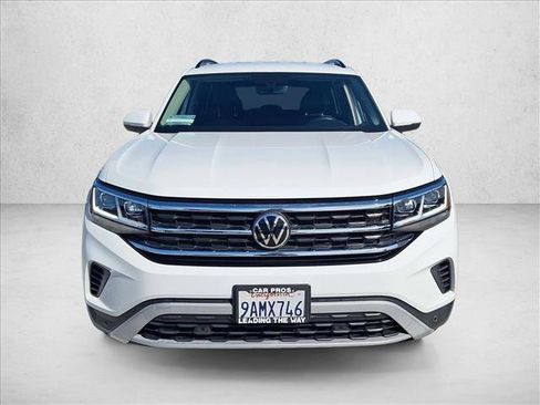 Used 2022 Volkswagen Atlas SE image 2