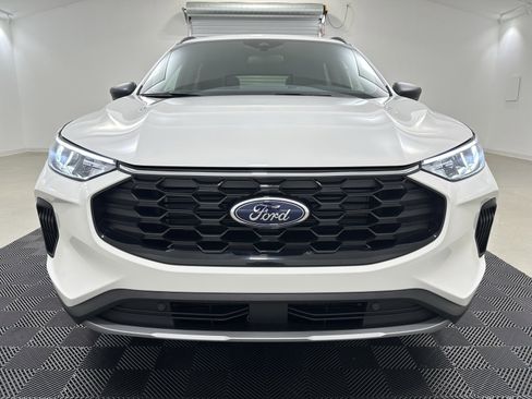 New 2025 Ford Escape ST-Line w/ Equipment Group 301A image 2