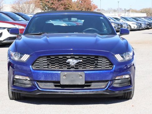 Used 2015 Ford Mustang Convertible image 2