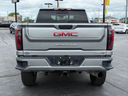 Used 2024 GMC Sierra 2500 AT4 w/ AT4 Premium Plus Package image 7
