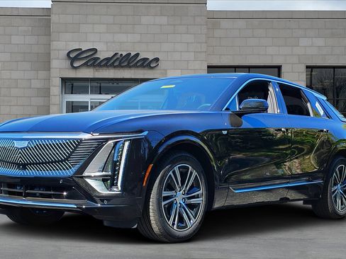 New 2026 Cadillac Lyriq Premium Luxury image 5