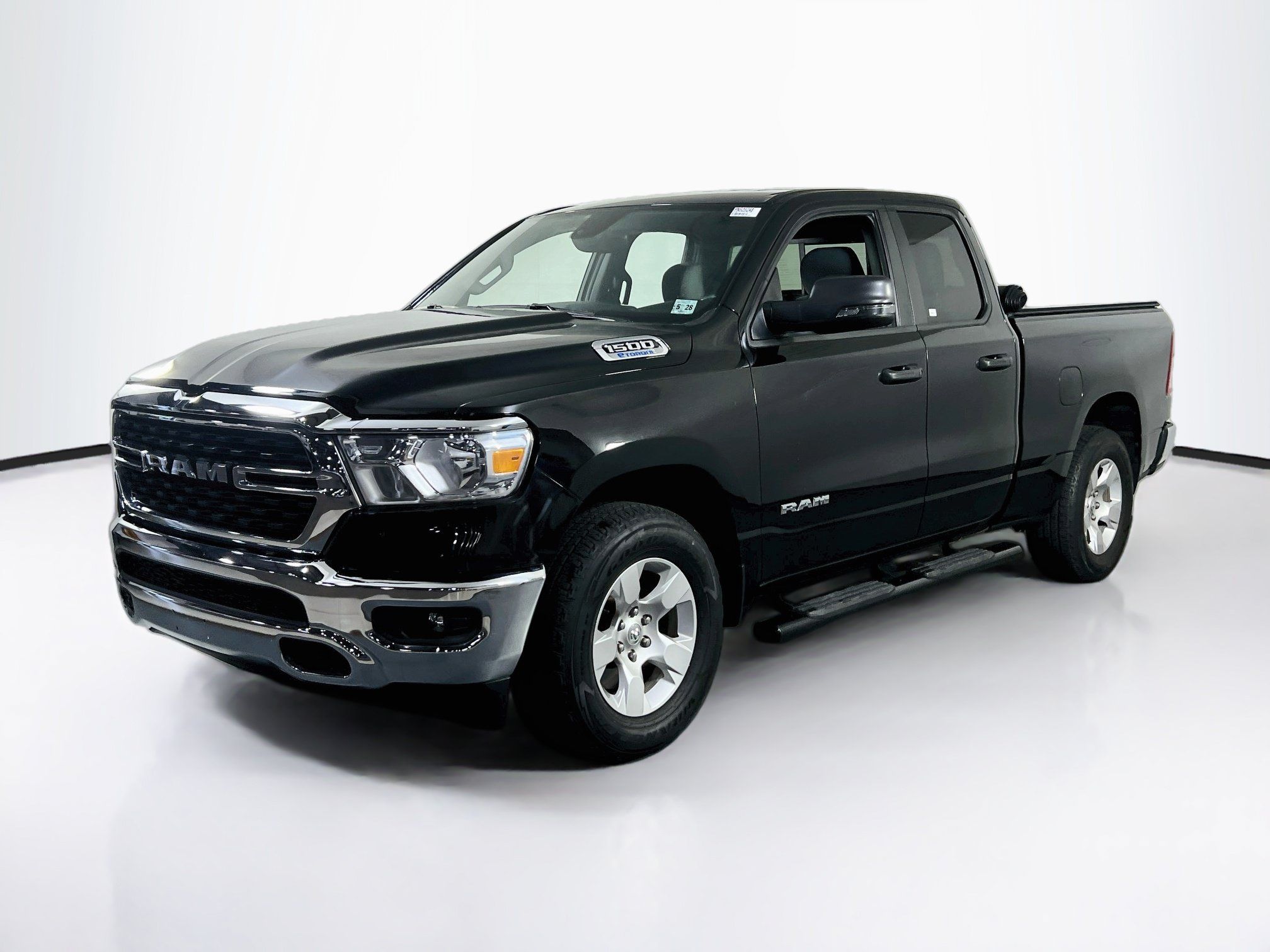 Used 2023 RAM 1500 Big Horn AWD/4WD image 1