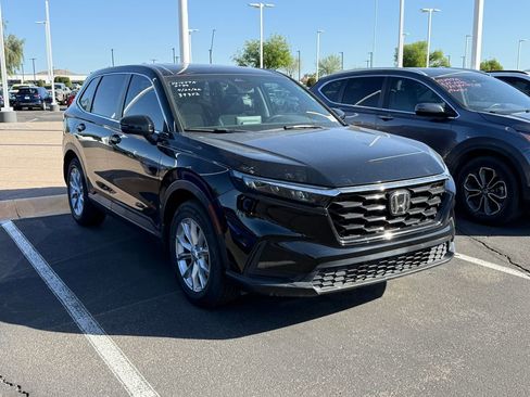 Used 2023 Honda CR-V EX image 3