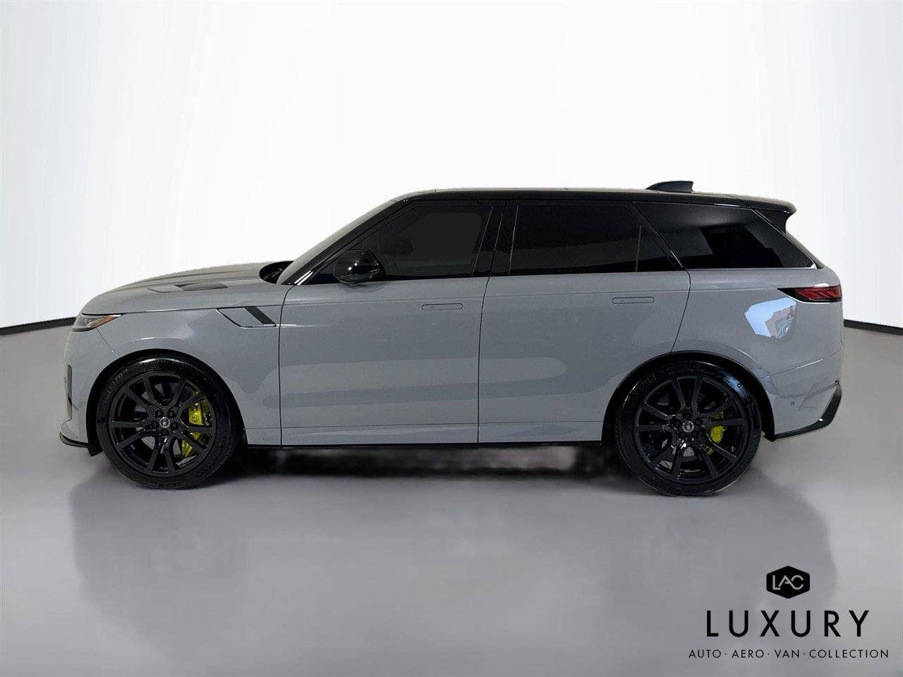 Used 2025 Land Rover Range Rover Sport SV Edition Two AWD/4WD image 8