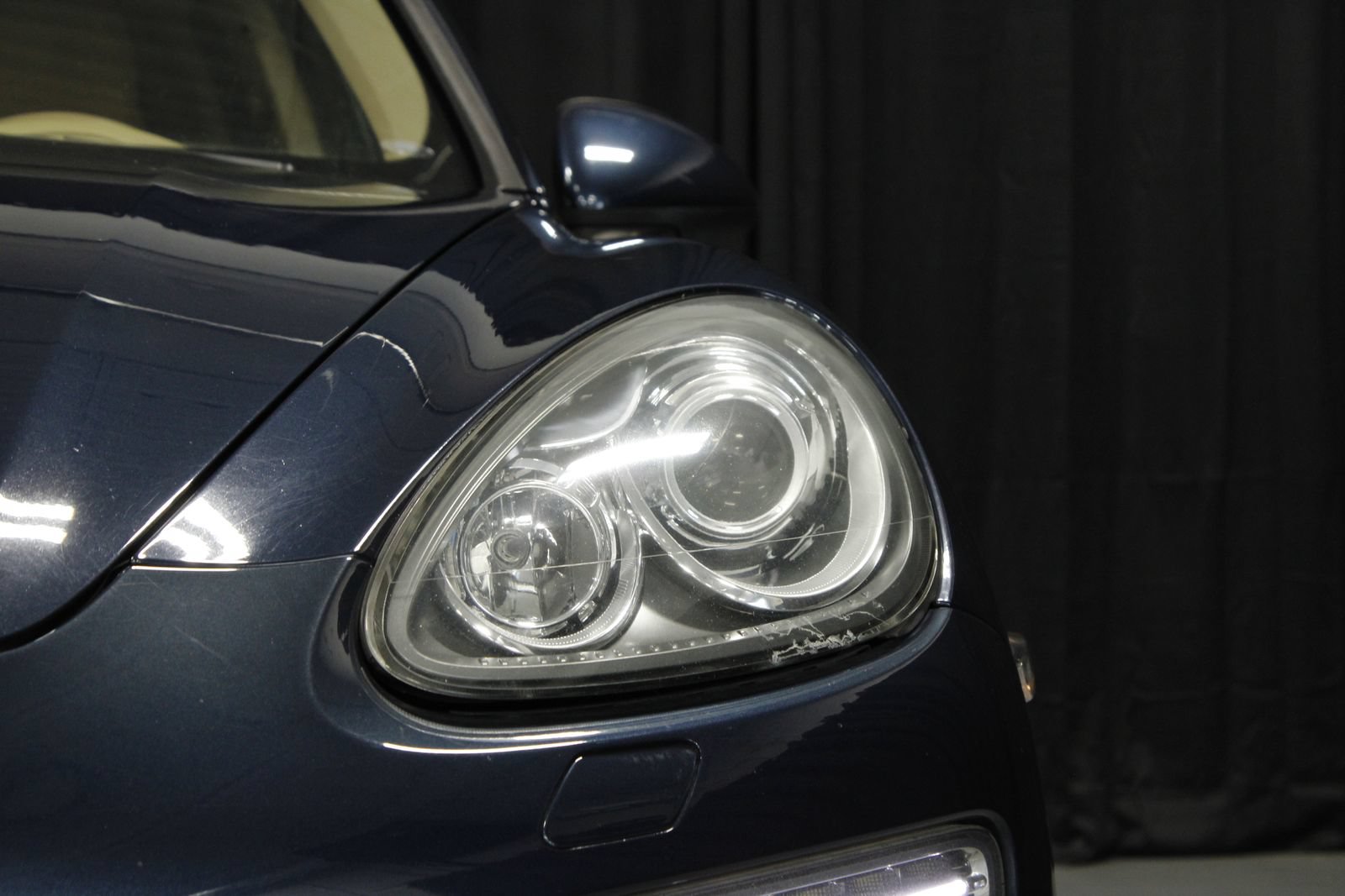 Used 2011 Porsche Cayenne S AWD/4WD image 12