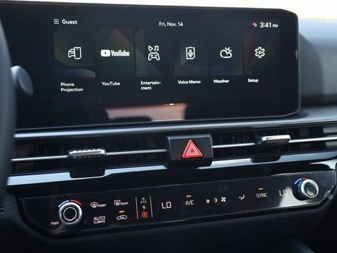 New 2026 Kia Sportage SX image 19