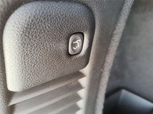 Used 2024 Dodge Durango GT image 8