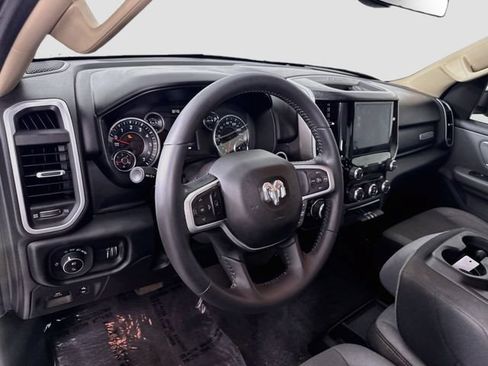 Used 2020 RAM 1500 Big Horn AWD/4WD image 9