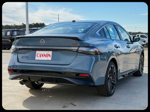 New 2026 Nissan Sentra SR FWD image 16
