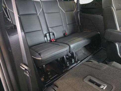 Certified 2023 Cadillac Escalade Sport w/ LPO, ONYX Package image 12