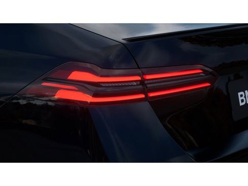 New 2026 BMW 530i image 8