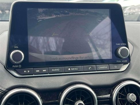 Used 2020 Nissan Sentra SV image 32