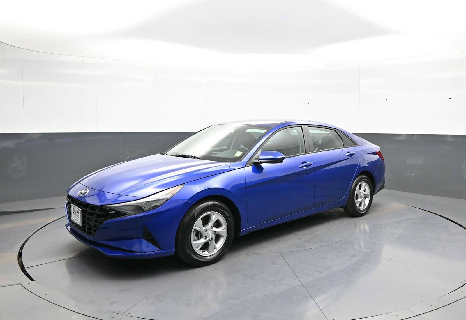 Certified 2023 Hyundai Elantra SE FWD image 9