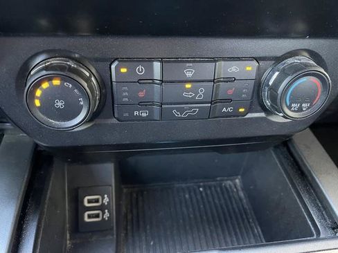 Used 2019 Ford F150 XLT w/ Equipment Group 302A Luxury AWD/4WD image 15