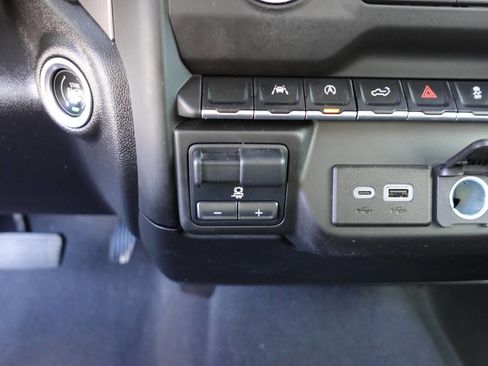 Used 2024 Chevrolet Silverado 1500 Custom image 39