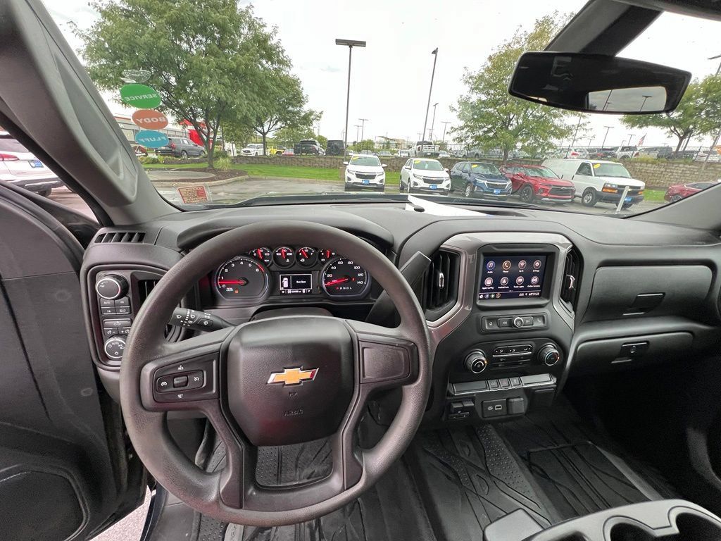 Used 2021 Chevrolet Silverado 1500 Custom AWD/4WD image 32
