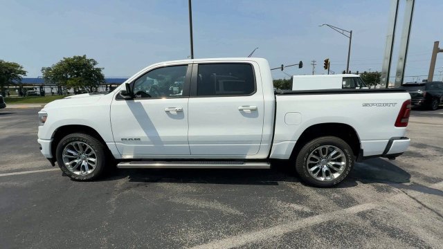 Used 2023 RAM 1500 Laramie AWD/4WD image 5