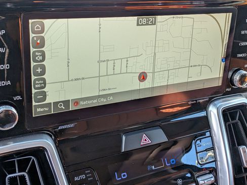 Used 2023 Kia Sorento SX Prestige AWD/4WD image 21