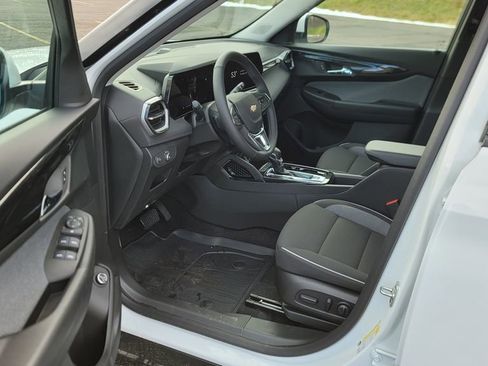 New 2026 Chevrolet TrailBlazer LT w/ Convenience Package image 18