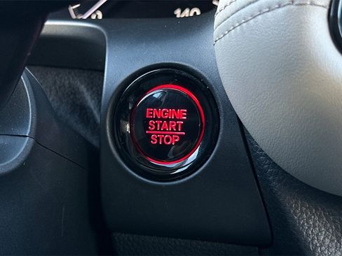 Certified 2025 Honda HR-V LX image 25