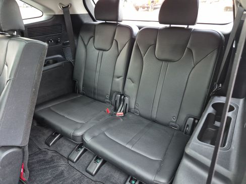 Used 2023 Kia Sorento S w/ Panoramic Sunroof Package AWD/4WD image 19