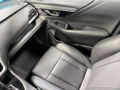 Certified 2023 Subaru Outback Limited AWD/4WD image 11
