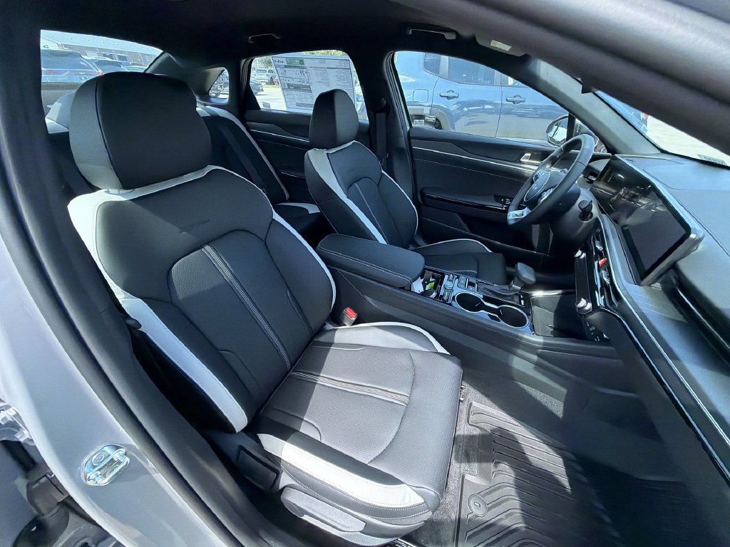 New 2026 Kia K5 GT-Line FWD image 27