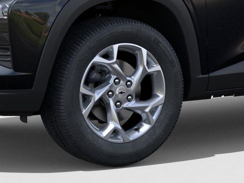 New 2026 Chevrolet Trax LS w/ LS Convenience Package FWD image 9