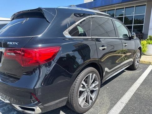 Used 2020 Acura MDX FWD w/ Advance Package image 2
