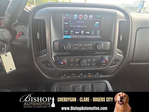 Used 2018 GMC Sierra 1500 SLT w/ All Terrain Package AWD/4WD image 18