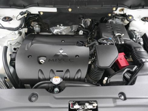 Used 2016 Mitsubishi Outlander Sport FWD image 24