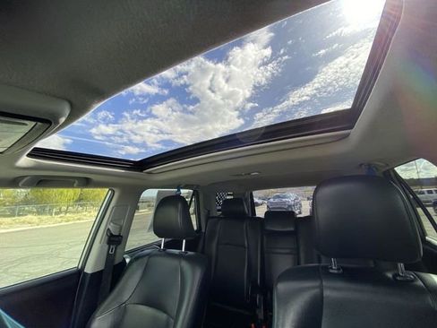 Used 2013 Toyota 4Runner Limited AWD/4WD image 21
