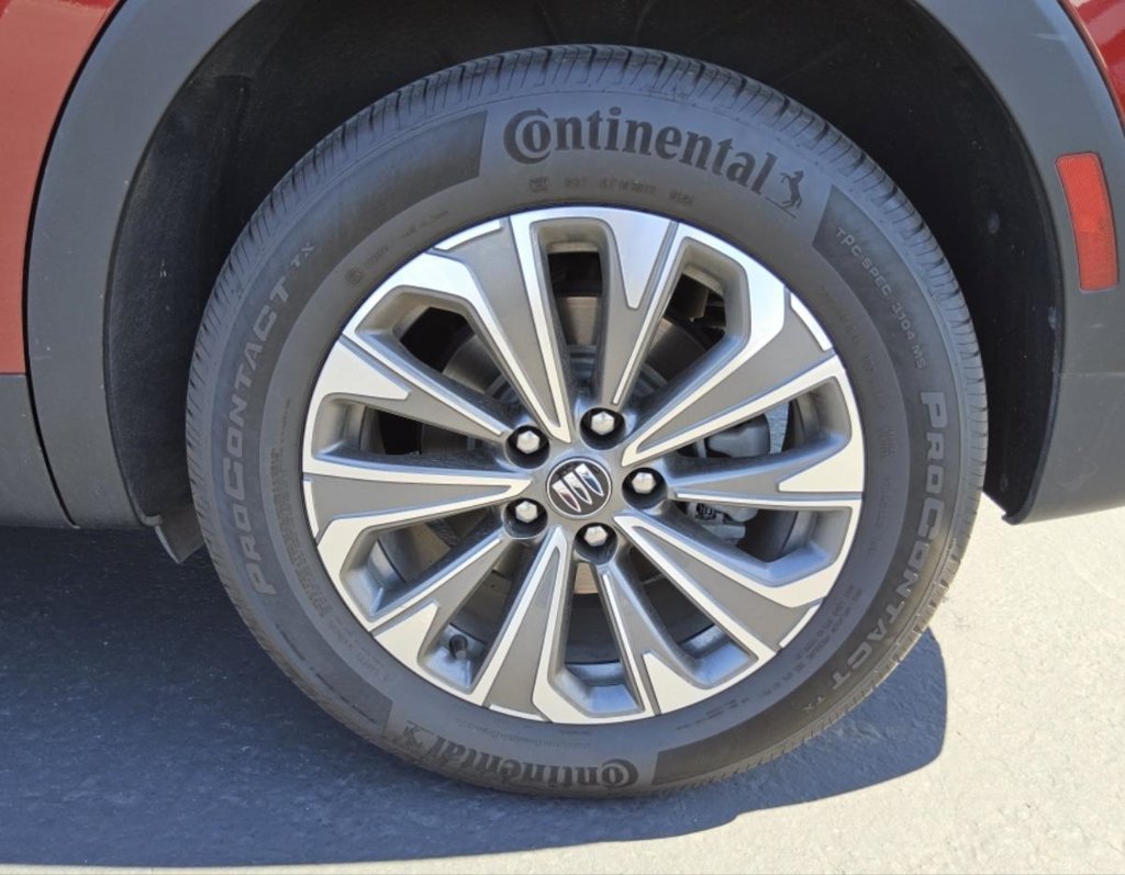 Used 2024 Buick Envision Preferred AWD/4WD image 5