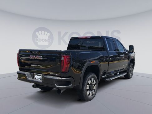 New 2026 GMC Sierra 2500 Denali w/ Denali Reserve Package AWD/4WD image 7