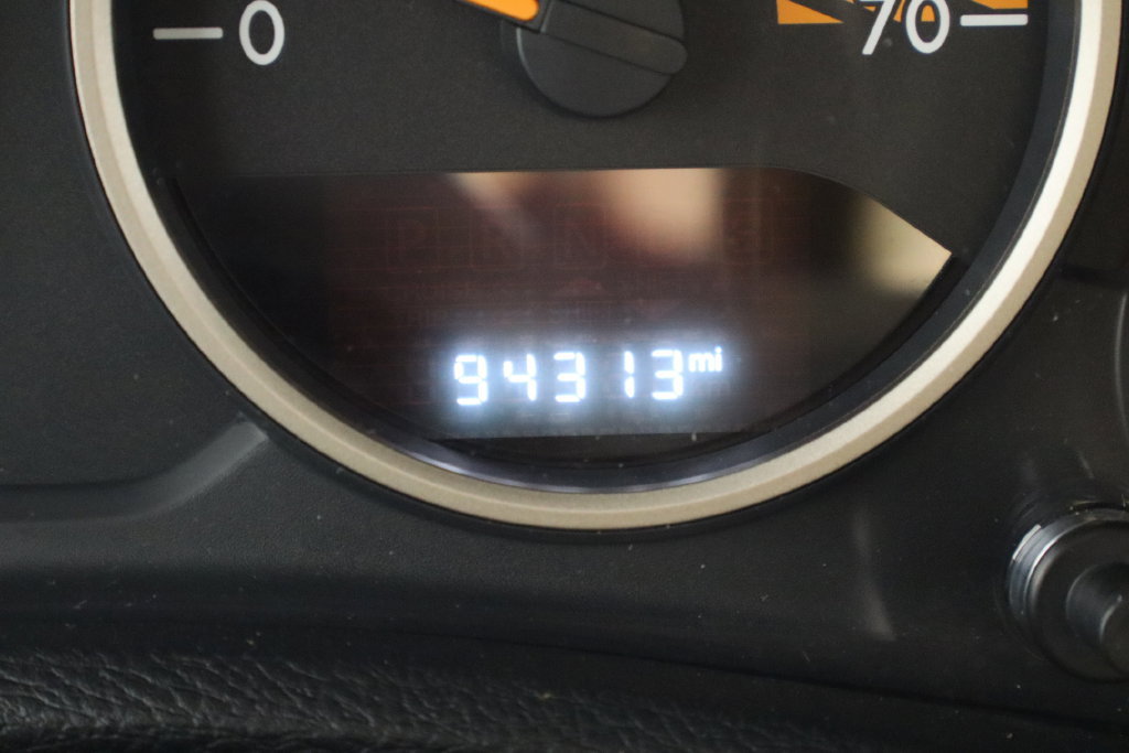 Used 2016 Jeep Wrangler Sahara AWD/4WD image 27