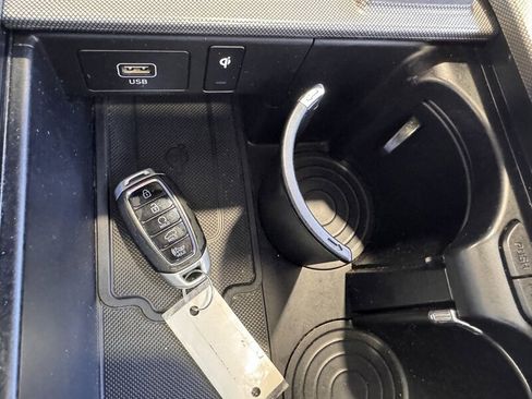 Used 2021 Hyundai Palisade Calligraphy image 27