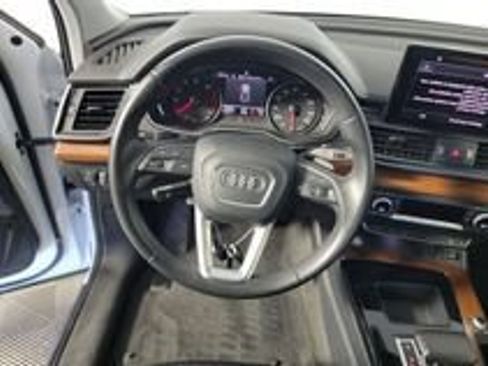 Used 2023 Audi Q5 2.0T Premium w/ Convenience Package AWD/4WD image 18