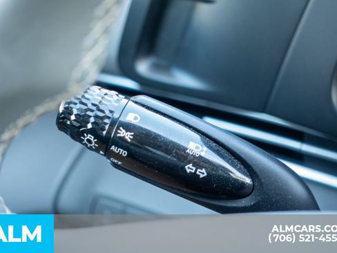 Used 2025 Hyundai Elantra Sport image 31