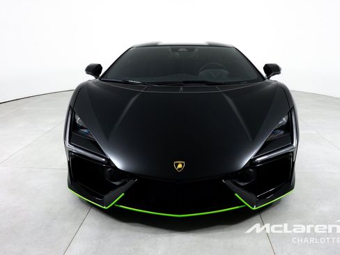Used 2024 Lamborghini Revuelto AWD/4WD image 4