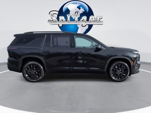 New 2026 Chevrolet Traverse LT w/ Midnight/Sport Edition image 9