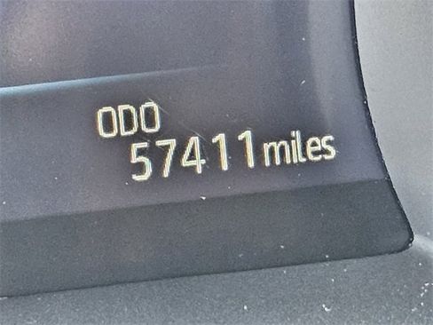 Used 2023 Toyota Camry SE image 24