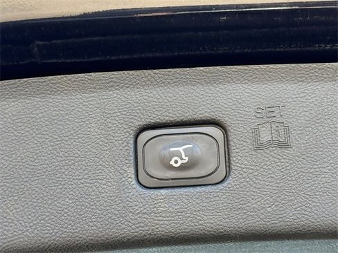 Certified 2024 Ford Edge SEL w/ Convenience Package image 27