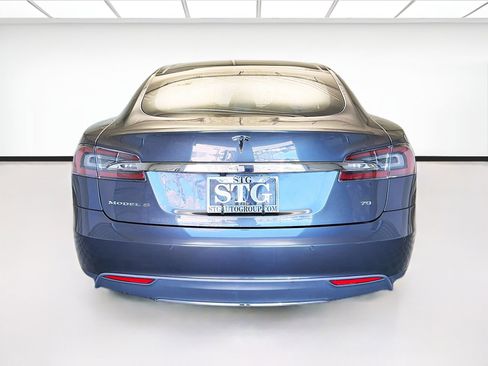 Used 2016 Tesla Model S 70 image 5