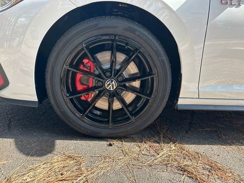 New 2026 Volkswagen Jetta GLI Autobahn FWD image 28
