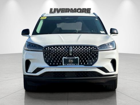 New 2026 Lincoln Aviator 2WD image 8