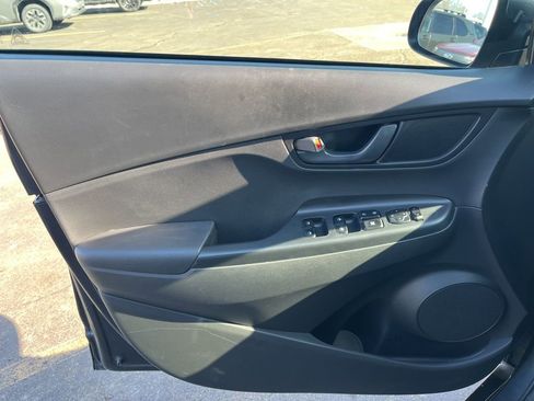 Used 2021 Hyundai Kona SEL w/ Cargo Package image 20